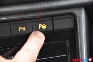 VOLKSWAGEN T-ROC 2.0 TDI 150 CV DSG 4MOTION STYLE USATA