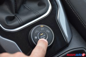 VOLKSWAGEN T-ROC 2.0 TDI 150 CV DSG 4MOTION STYLE USATA