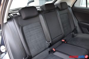 VOLKSWAGEN T-ROC 2.0 TDI 150 CV DSG 4MOTION STYLE USATA