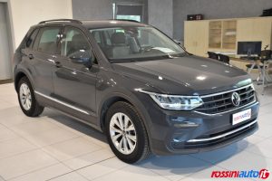 VOLKSWAGEN TIGUAN BENZINA 1.5 TSI 150 CV LIFE USATA