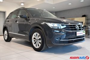 VOLKSWAGEN TIGUAN BENZINA 1.5 TSI 150 CV LIFE USATA
