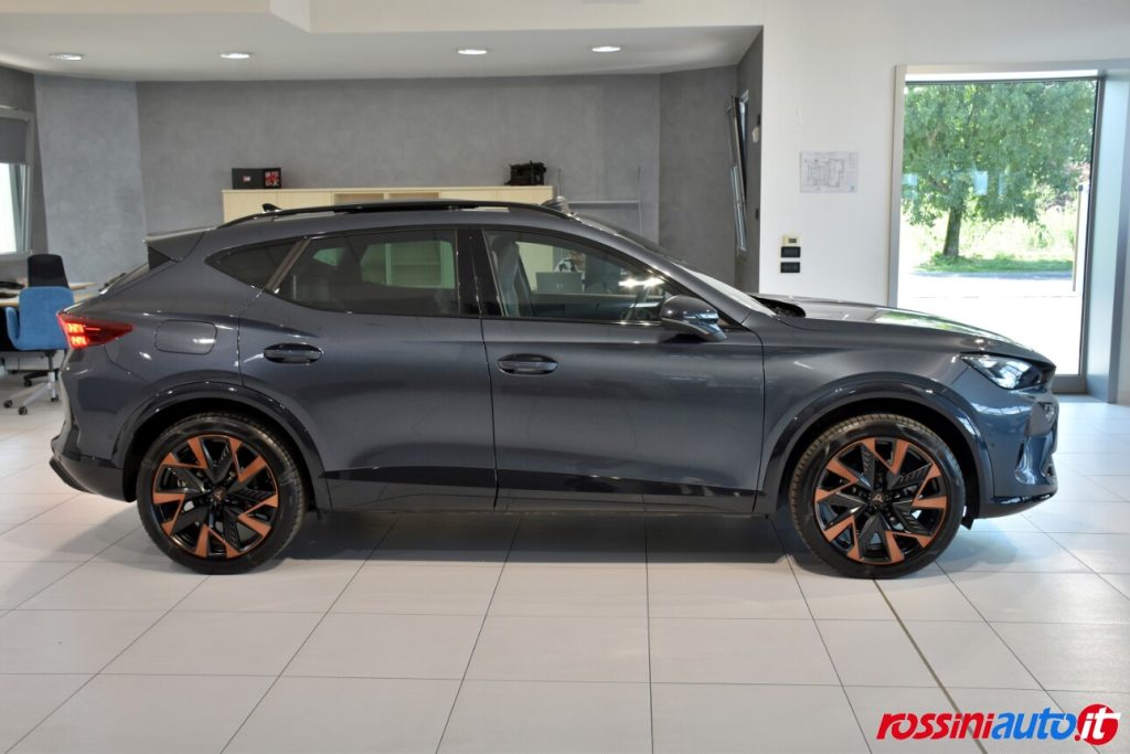 CUPRA NEW FORMENTOR 1.5 E-HYBRID 204 CV DSG USATA