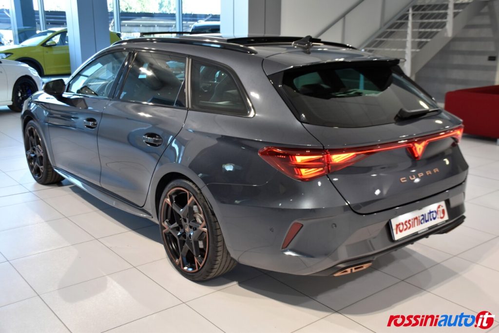 CUPRA NEW LEON SPORTSTOURER 1.5 E-HYBRID 204 CV DSG USATA