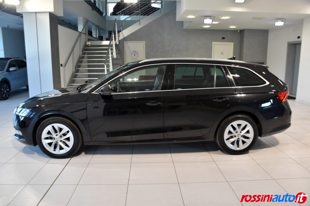 SKODA OCTAVIA WAGON DIESEL 2.0 TDI 150 CV DSG STYLE USATA
