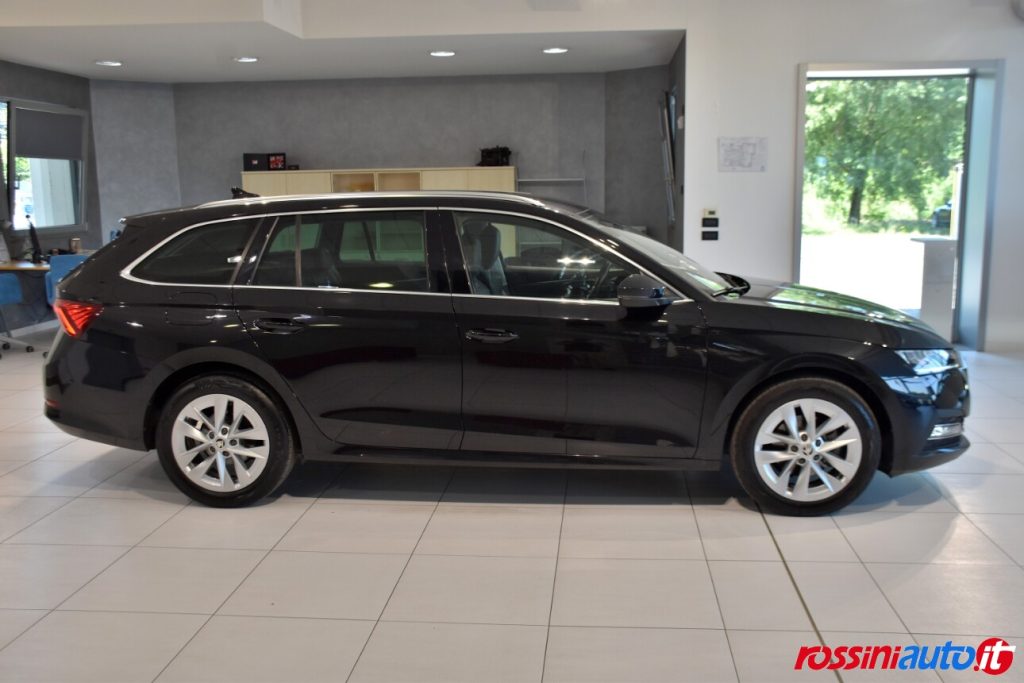 SKODA OCTAVIA WAGON DIESEL 2.0 TDI 150 CV DSG STYLE USATA