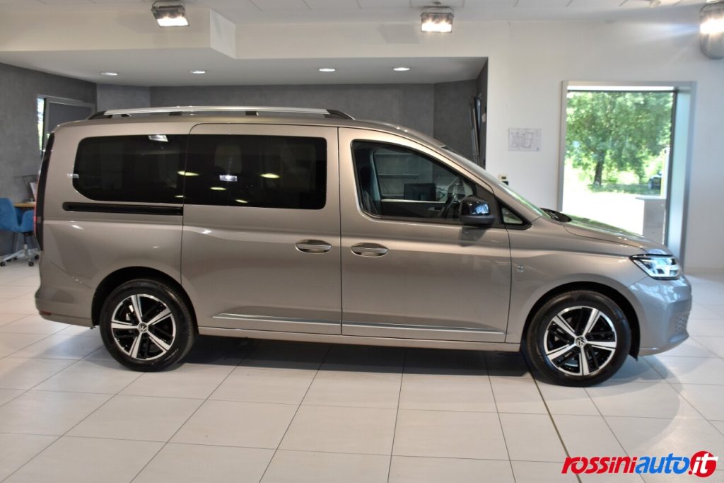 VOLKSWAGEN CADDY MAXI 2.0 TDI 122 CV DSG STYLE 5 POSTI USATO