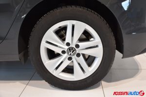 VOLKSWAGEN GOLF 8 1.5 ETSI 131 CV DSG LIFE USATA
