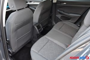 VOLKSWAGEN GOLF 8 1.5 ETSI 131 CV DSG LIFE USATA