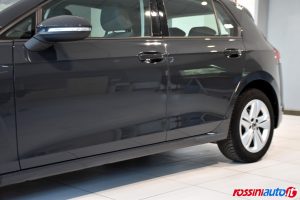VOLKSWAGEN GOLF 8 1.5 ETSI 131 CV DSG LIFE USATA