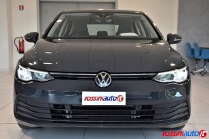 VOLKSWAGEN GOLF 8 1.5 ETSI 131 CV DSG LIFE USATA