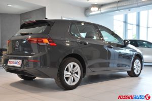 VOLKSWAGEN GOLF 8 1.5 ETSI 131 CV DSG LIFE USATA