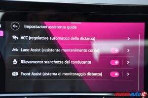 VOLKSWAGEN GOLF 8 1.5 ETSI 131 CV DSG LIFE USATA
