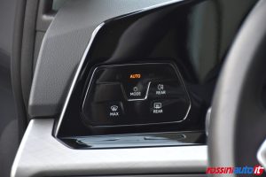 VOLKSWAGEN GOLF 8 1.5 ETSI 131 CV DSG LIFE USATA
