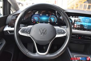 VOLKSWAGEN GOLF 8 1.5 ETSI 131 CV DSG LIFE USATA