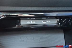 VOLKSWAGEN NUOVA GOLF 8.5 R 2.0 TSI 333 CV DSG 4MOTION USATA