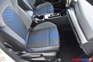 VOLKSWAGEN NUOVA GOLF 8.5 R 2.0 TSI 333 CV DSG 4MOTION USATA