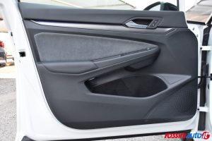 VOLKSWAGEN NUOVA GOLF 8.5 R 2.0 TSI 333 CV DSG 4MOTION USATA