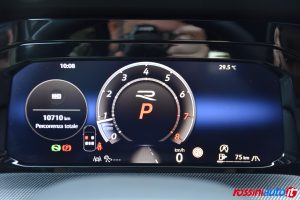 VOLKSWAGEN NUOVA GOLF 8.5 R 2.0 TSI 333 CV DSG 4MOTION USATA