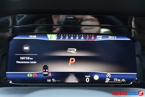 VOLKSWAGEN NUOVA GOLF 8.5 R 2.0 TSI 333 CV DSG 4MOTION USATA