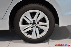 VOLKSWAGEN GOLF 8 VARIANT 2.0 TDI 116 CV DSG LIFE DIESEL USATA