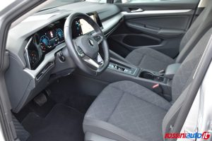 VOLKSWAGEN GOLF 8 VARIANT 2.0 TDI 116 CV DSG LIFE DIESEL USATA