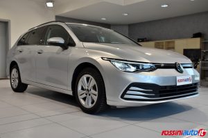 VOLKSWAGEN GOLF 8 VARIANT 2.0 TDI 116 CV DSG LIFE DIESEL USATA