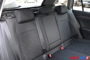 VOLKSWAGEN GOLF 8 VARIANT 2.0 TDI 116 CV DSG LIFE DIESEL USATA