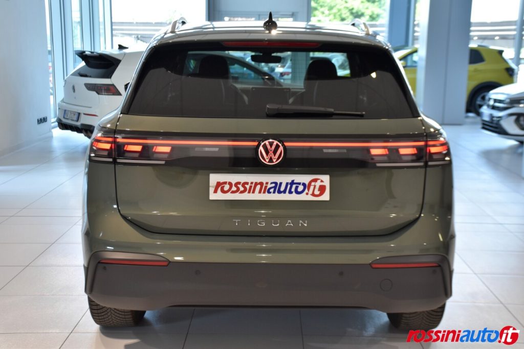 VOLKSWAGEN NUOVO TIGUAN DIESEL 2.0 TDI 150 CV DSG EDITION USATO