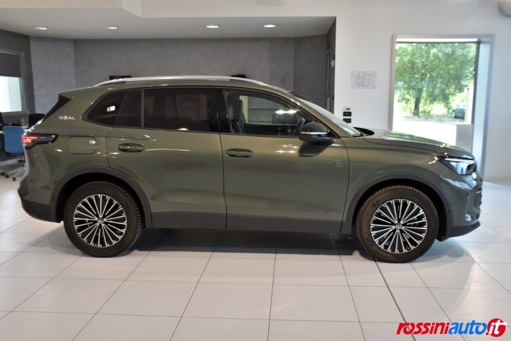 VOLKSWAGEN NUOVO TIGUAN DIESEL 2.0 TDI 150 CV DSG EDITION USATO