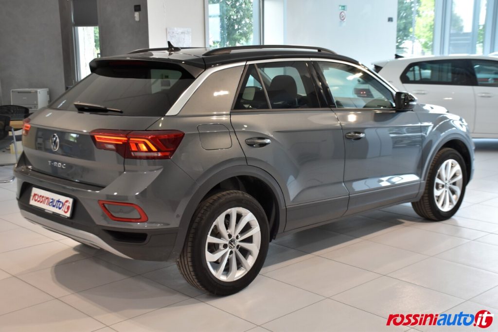 VOLKSWAGEN T-ROC BENZINA 1.5 TSI 150 CV DSG EDITION USATO