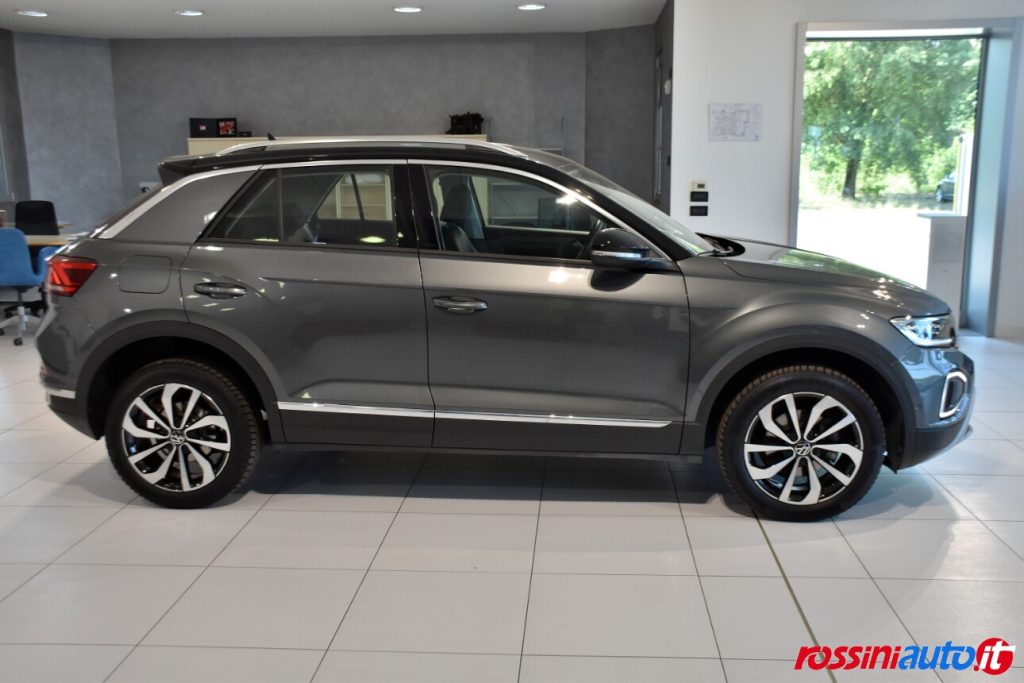 VOLKSWAGEN T-ROC BENZINA 1.5 TSI 150 CV DSG STYLE USATO