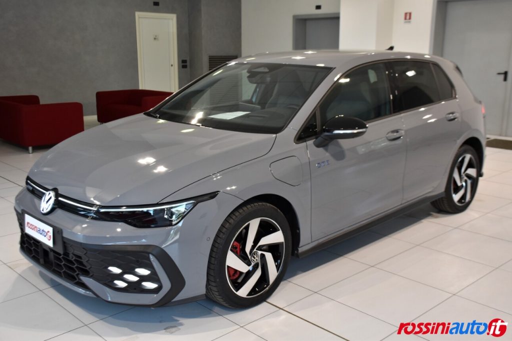 VOLKSWAGEN NEW GOLF 8.5 GTE 1.5 E-HYBRID 272 CV DSG USATA