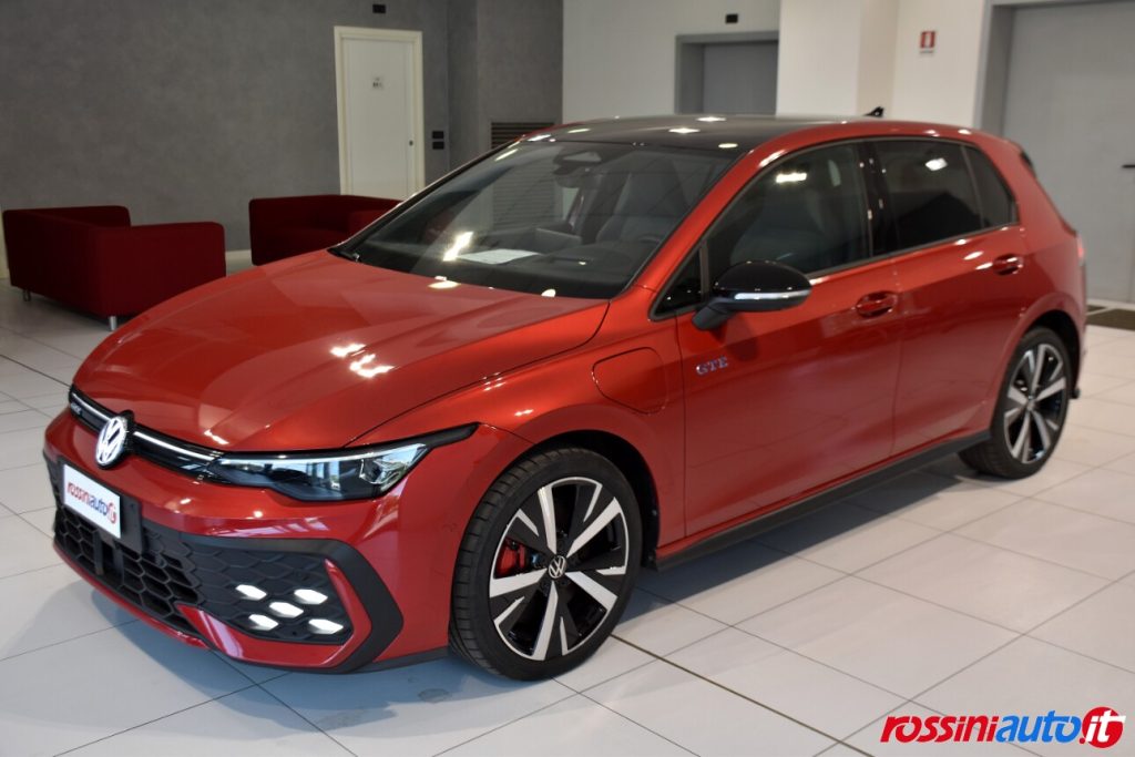 VOLKSWAGEN NEW GOLF 8.5 GTE 1.5 E-HYBRID 272 CV DSG USATA