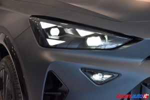 CUPRA FORMENTOR 1.5 E-HYBRID 204 CV DSG DARK STONE USATA