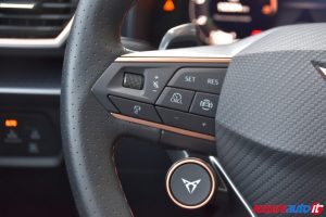 CUPRA FORMENTOR 1.5 E-HYBRID 204 CV DSG DARK STONE USATA