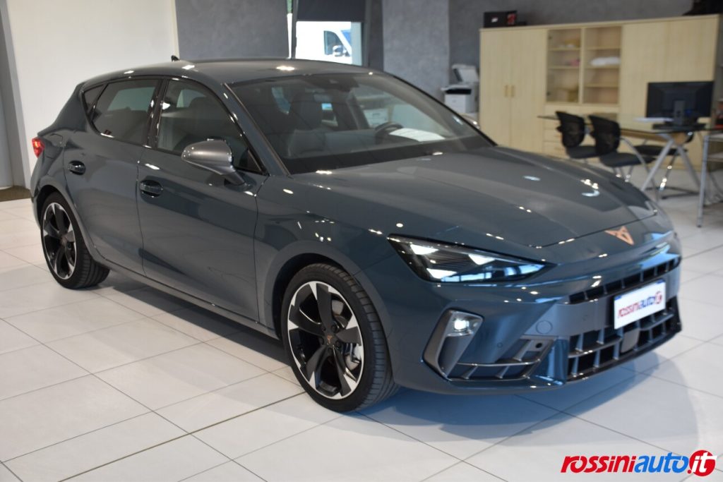 CUPRA NUOVA LEON 1.5 E-HYBRID 204 CV DSG PLUG-IN USATA