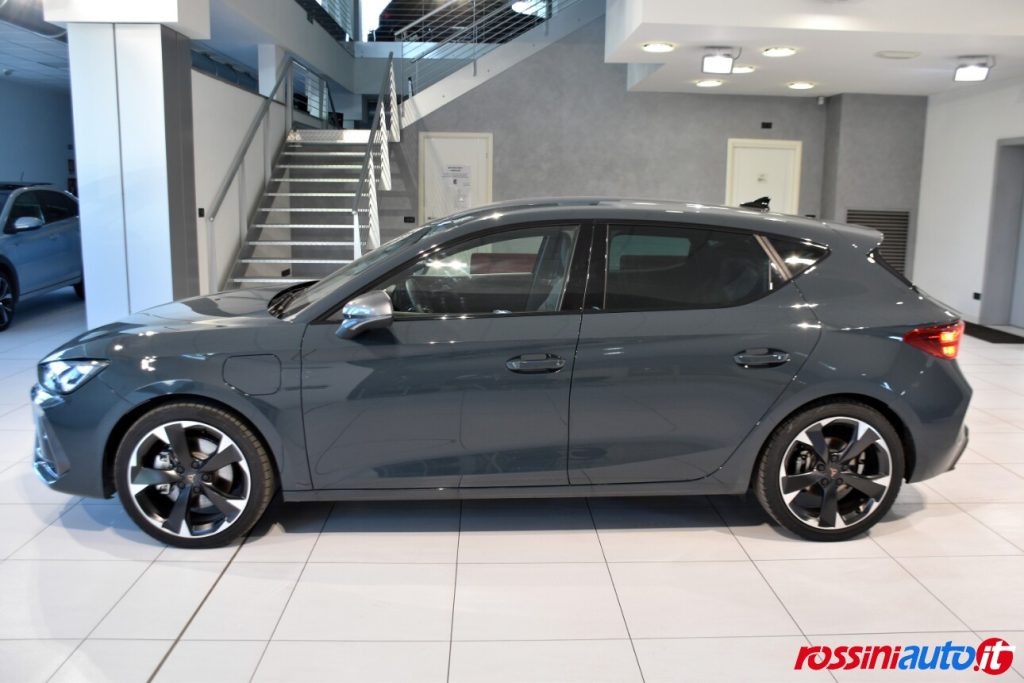 CUPRA NUOVA LEON 1.5 E-HYBRID 204 CV DSG PLUG-IN USATA