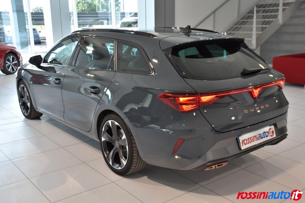 CUPRA LEON SPORTSTOURER 1.5 E-HYBRID 204 CV DSG USATA