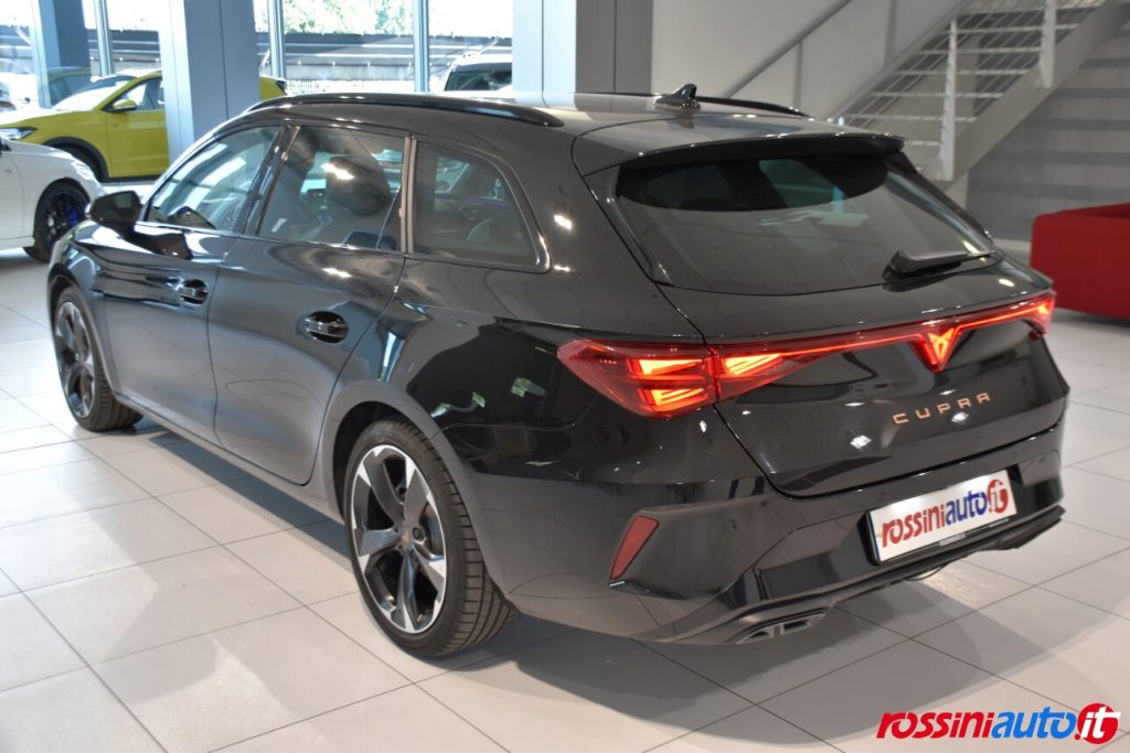 CUPRA NUOVA LEON SPORTSTOURER 2.0 TDI 150 CV DSG USATA