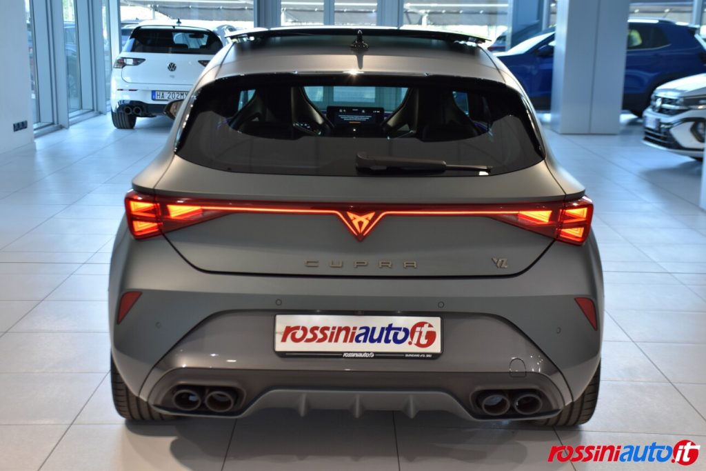 CUPRA NUOVA LEON 2.0 TSI 300 CV DSG VZ EXTREME USATA