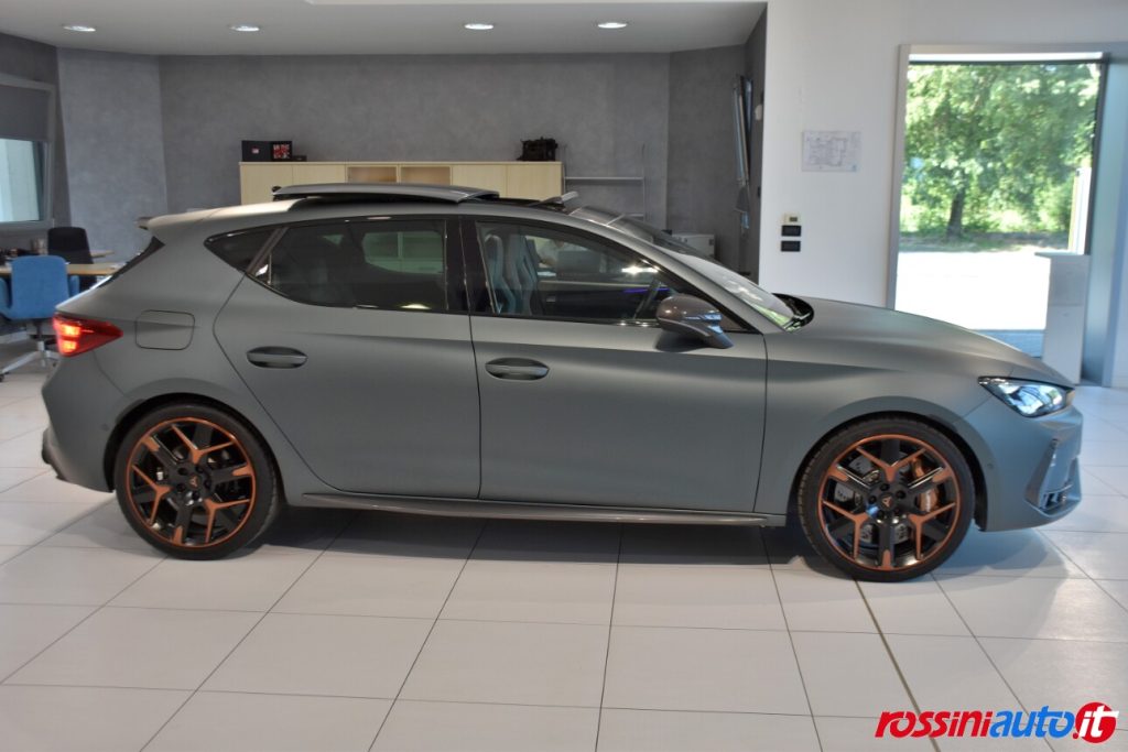 CUPRA NUOVA LEON 2.0 TSI 300 CV DSG VZ EXTREME USATA