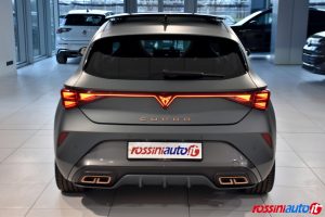 CUPRA NUOVA LEON VZ 1.5 E-HYBRID 272 CV DSG USATA