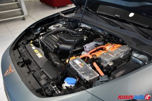 CUPRA NUOVA LEON VZ 1.5 E-HYBRID 272 CV DSG USATA