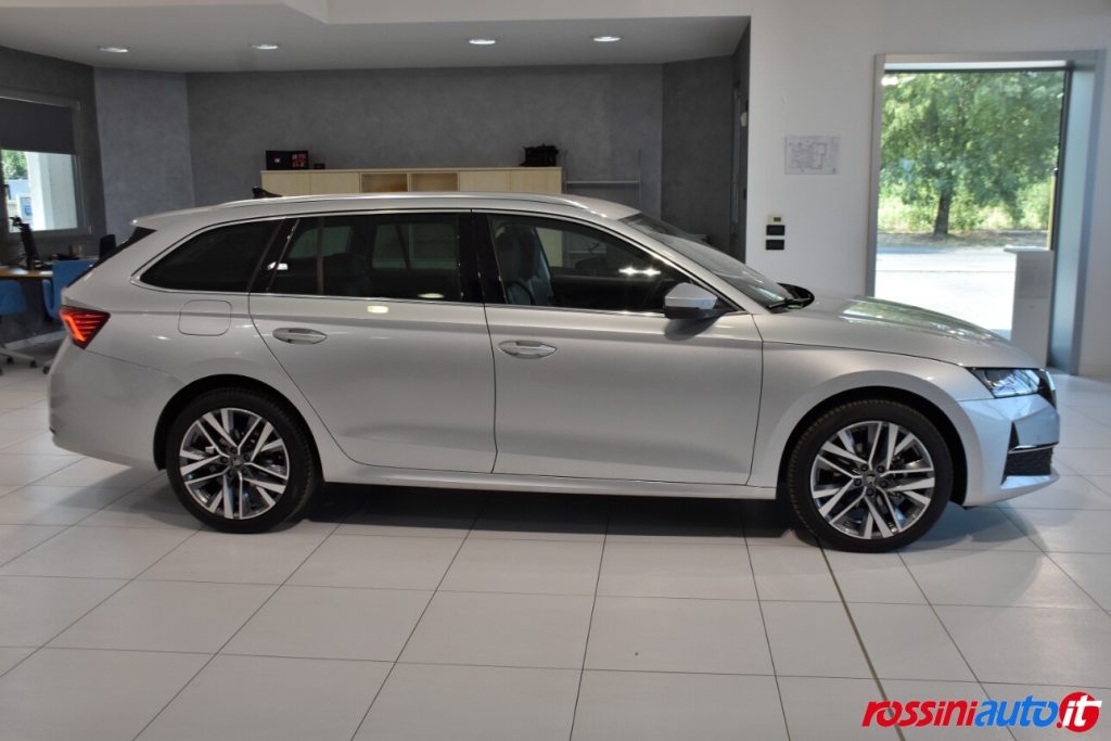 SKODA NUOVA OCTAVIA WAGON 2.0 TDI 150 CV DSG STYLE USATA