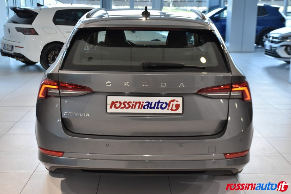 SKODA OCTAVIA WAGON 2.0 TDI 116 CV DSG EXECUTIVE USATA