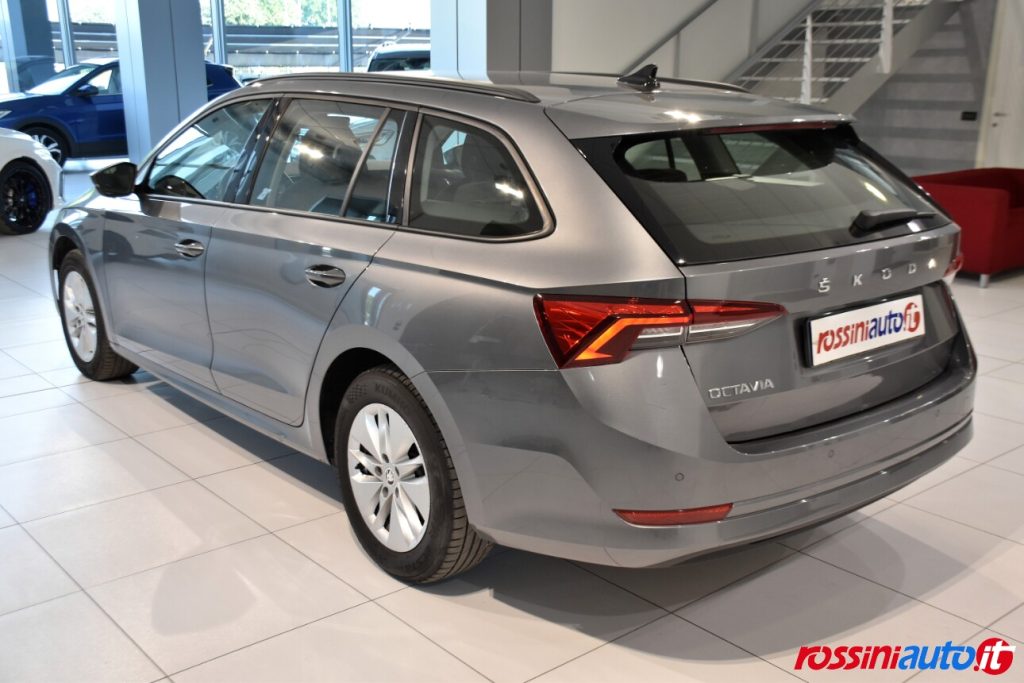 SKODA OCTAVIA WAGON 2.0 TDI 116 CV DSG EXECUTIVE USATA