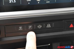 VOLKSWAGEN CARAVELLE T7 2.0 TDI 150 CV DSG LIFE 9 POSTI USATO