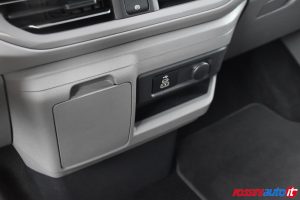 VOLKSWAGEN CARAVELLE T7 2.0 TDI 150 CV DSG LIFE 9 POSTI USATO