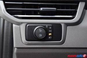 VOLKSWAGEN CARAVELLE T7 2.0 TDI 150 CV DSG LIFE 9 POSTI USATO