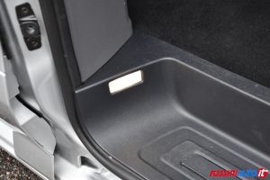 VOLKSWAGEN CARAVELLE T7 2.0 TDI 150 CV DSG LIFE 9 POSTI USATO